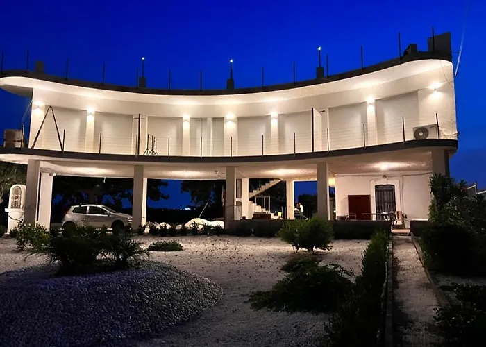 Marzamemi Rooms Гостевой дом 3*