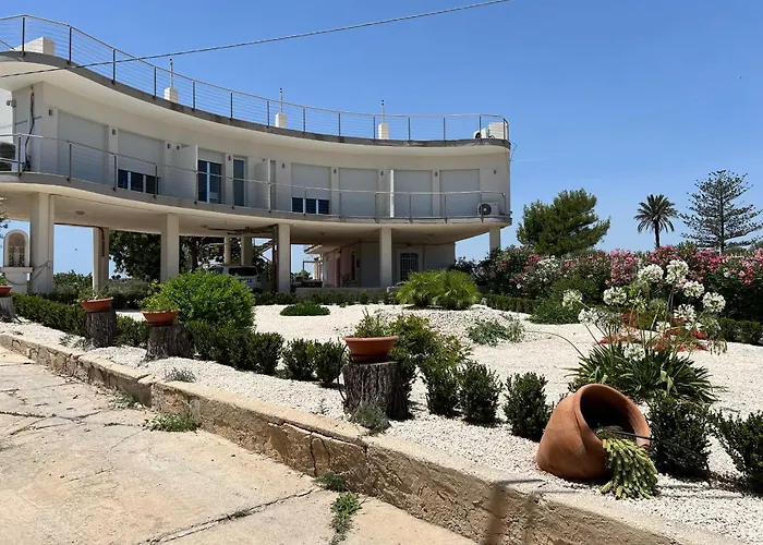 Marzamemi Rooms 3* Марцамеми
